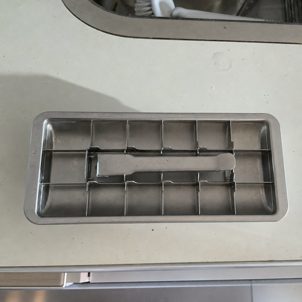 Fjord 001 stainless steel ice tray in Jonas's kitchen